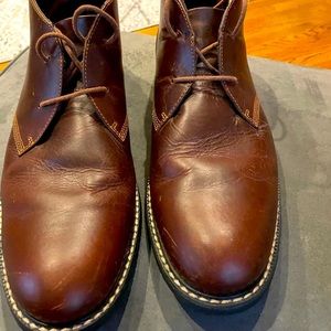 Timberland mid drift chukka leather boots. Size US mens 12